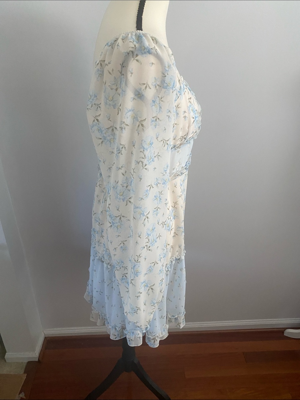 Ulta flirt NWT dresses small, medium, XL sizes - Picture 4 of 8